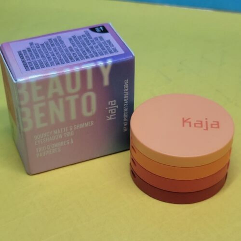 Beauty Bento Kaja in Poppins